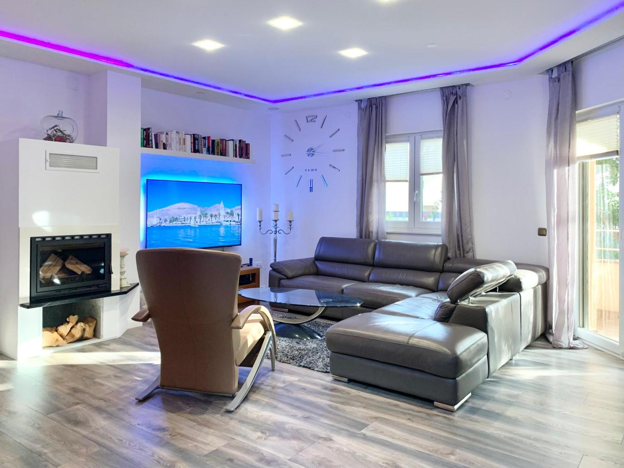 Villa Andrijana - Exclusively Yours - Family Getaway With Private Pool Kastela Dış mekan fotoğraf